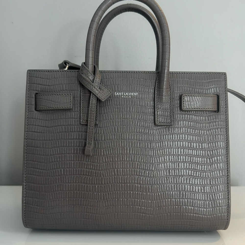 Saint Laurent sac de jour bag
